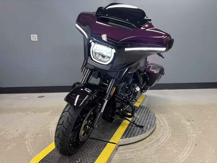 2025 Harley-Davidson CVO™ Street Glide® Poison Berry