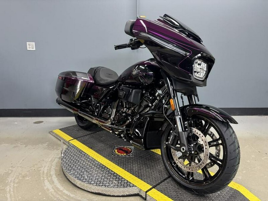 2025 Harley-Davidson CVO™ Street Glide® Poison Berry