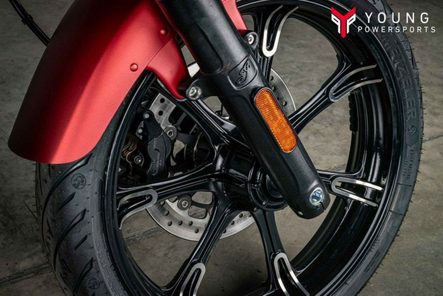 2025 Indian Chief Dark Horse Sunset Red Smoke