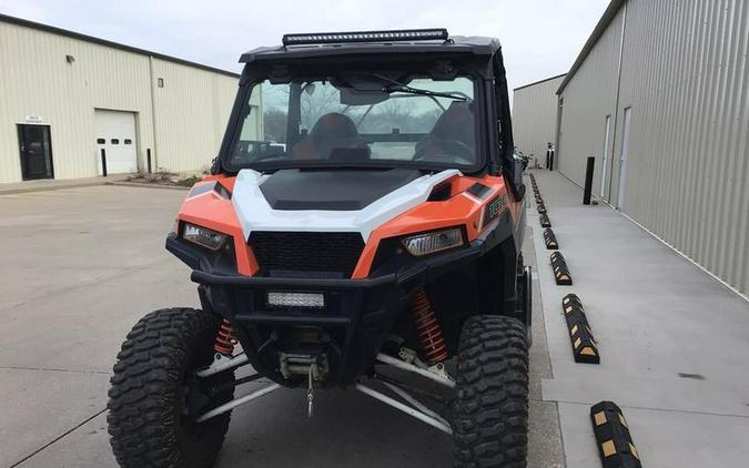 2016 Polaris® General™ 1000 EPS Deluxe Orange Burst