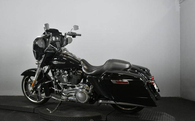 2023 Harley-Davidson Street Glide