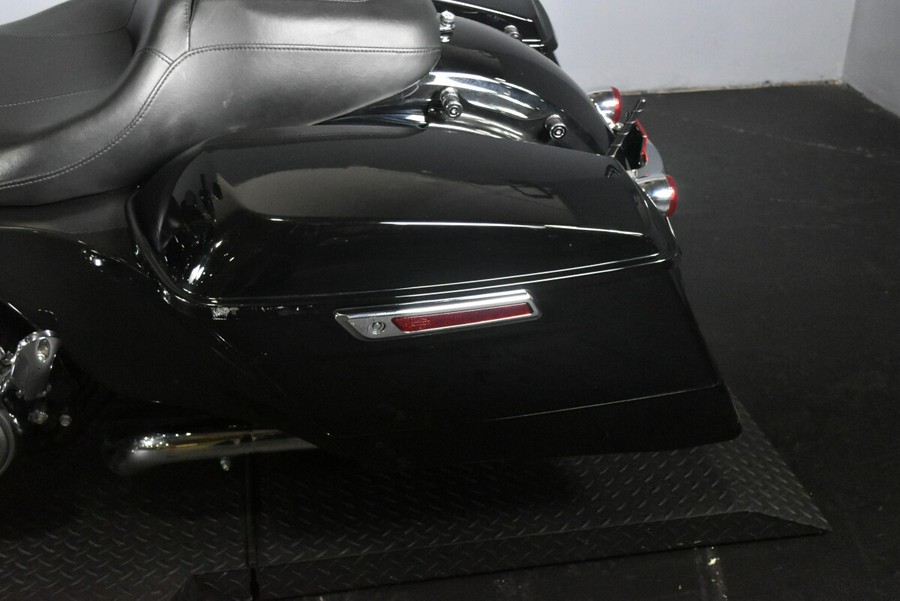 2023 Harley-Davidson Street Glide