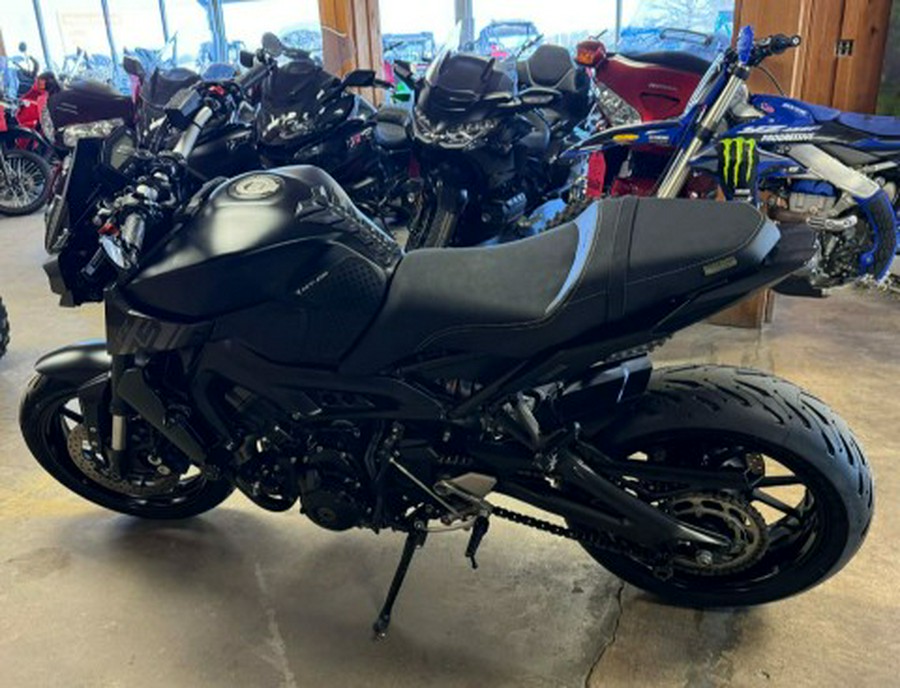 2017 Yamaha FZ-09