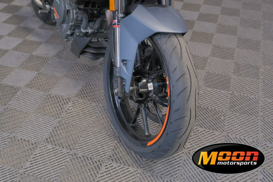 2023 KTM 390 Duke 390 BLACK