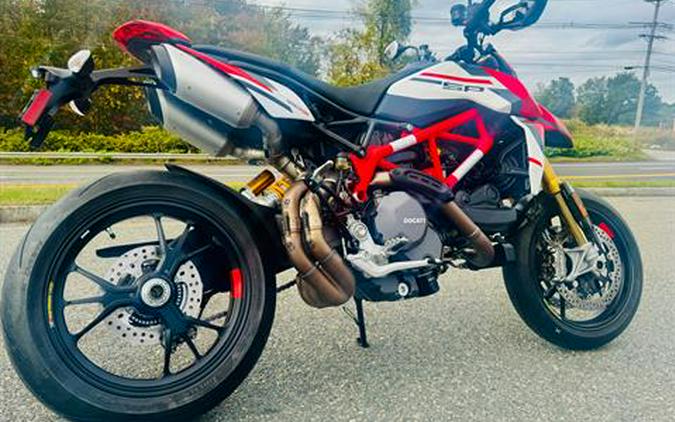 2025 Ducati HYPERMOTARD 950 SP