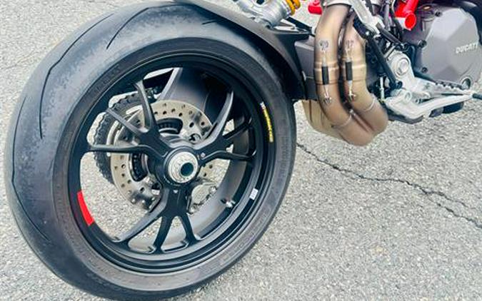 2025 Ducati HYPERMOTARD 950 SP