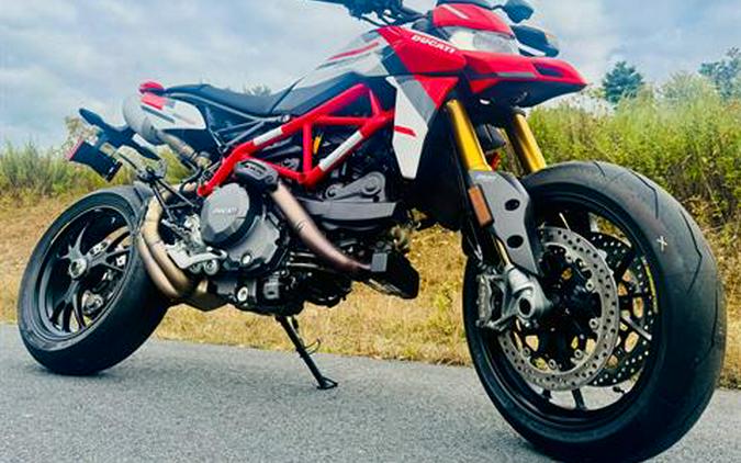 2025 Ducati HYPERMOTARD 950 SP