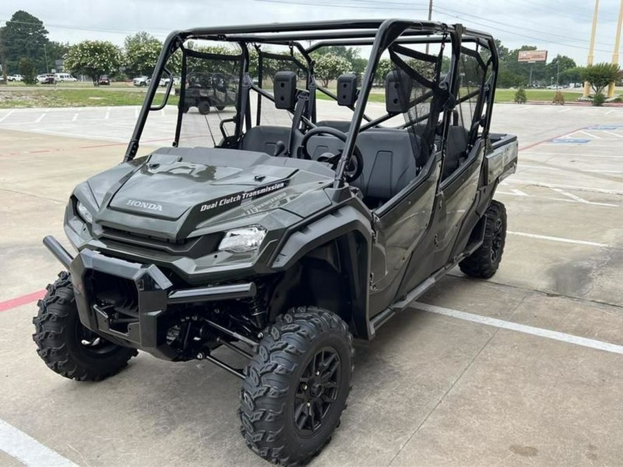 2025 Honda® Pioneer 1000-6 Deluxe Crew