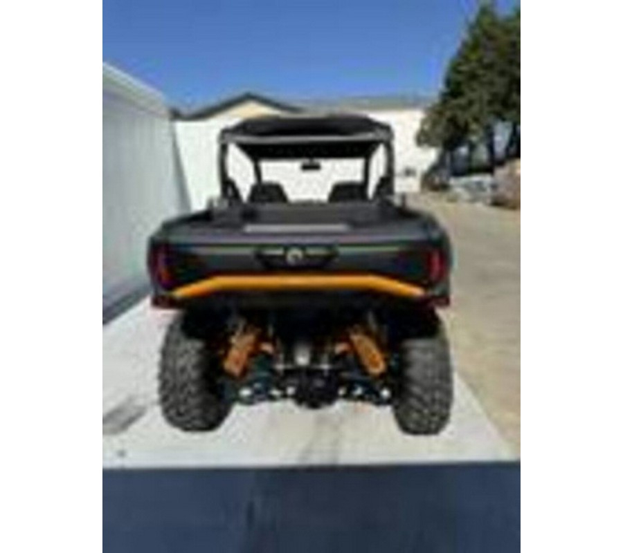 2025 Can-Am Commander XT-P 1000R