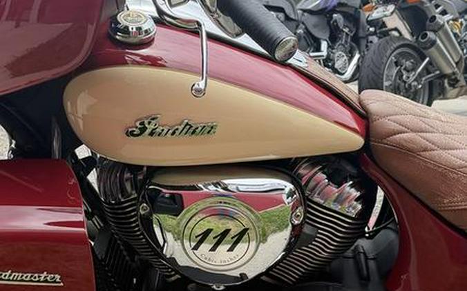 2016 Indian Motorcycle® Roadmaster® Indian Motorcycle Red and Ivory Cream