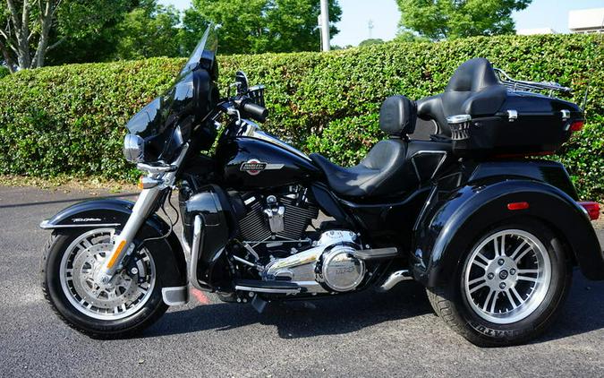 2022 Harley-Davidson® FLHTCUTG - Tri Glide® Ultra