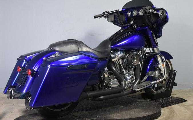 2022 Harley-Davidson Street Glide