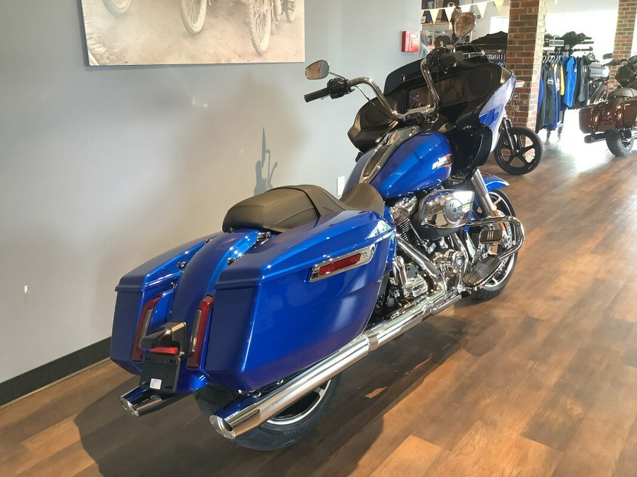 Harley-Davidson Road Glide™ 2024 FLTRX T63-24 Blue Burst