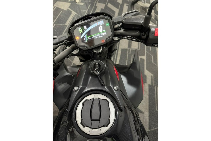 2023 Kawasaki Z650 Base