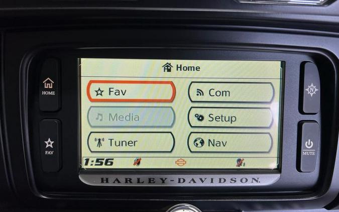 2018 Harley-Davidson® FLHTCUTG - Tri Glide® Ultra