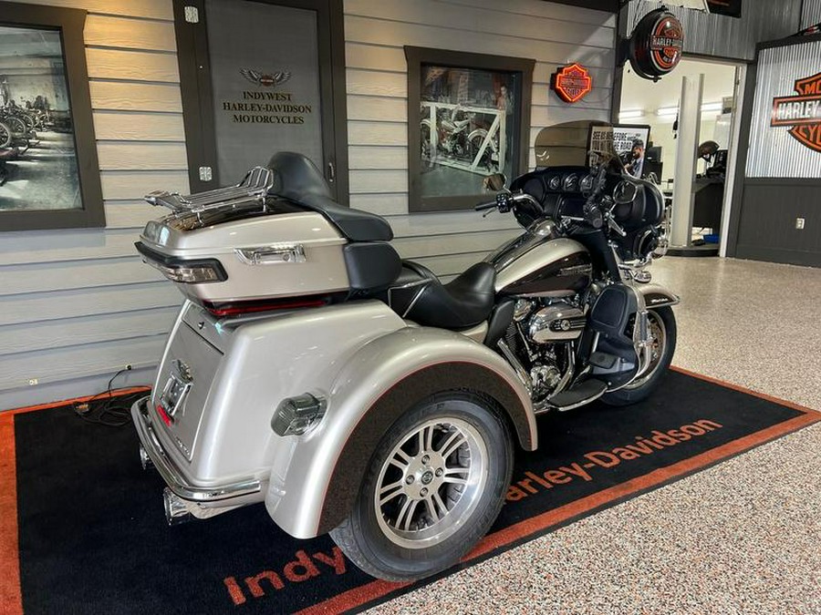2018 Harley-Davidson® FLHTCUTG - Tri Glide® Ultra