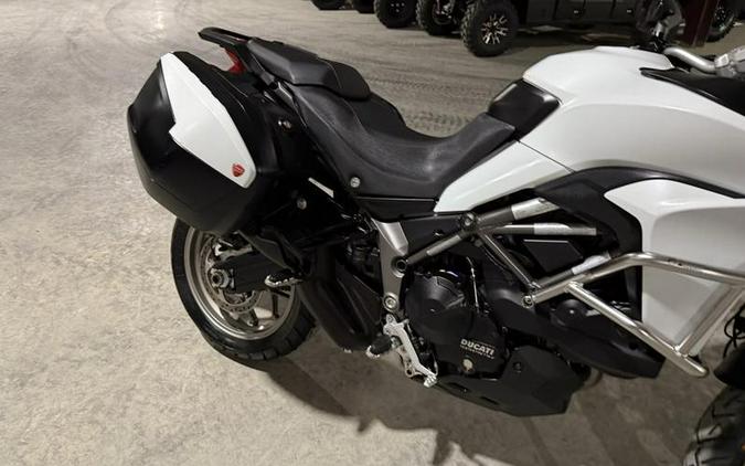 2017 Ducati Multistrada 950 Star White Silk