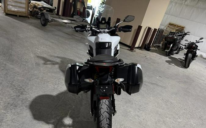 2017 Ducati Multistrada 950 Star White Silk