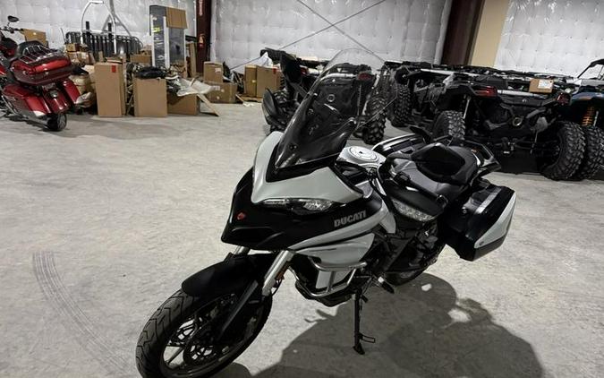 2017 Ducati Multistrada 950 Star White Silk