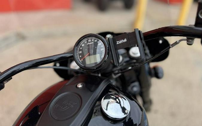 2022 Indian Motorcycle® Super Chief® Black Metallic