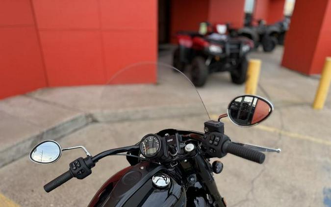 2022 Indian Motorcycle® Super Chief® Black Metallic