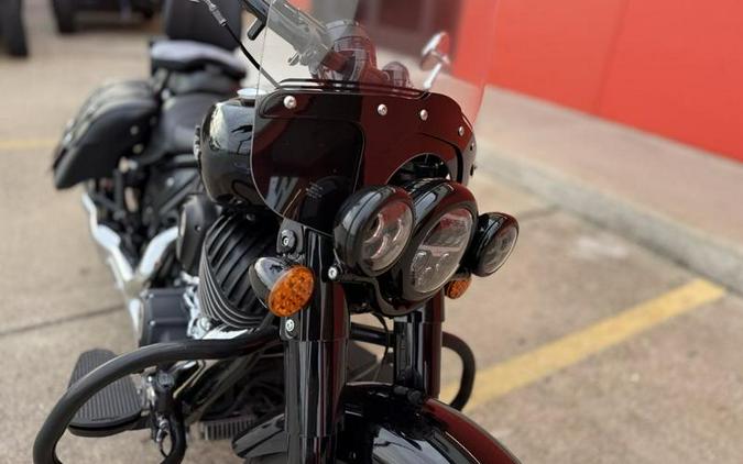 2022 Indian Motorcycle® Super Chief® Black Metallic