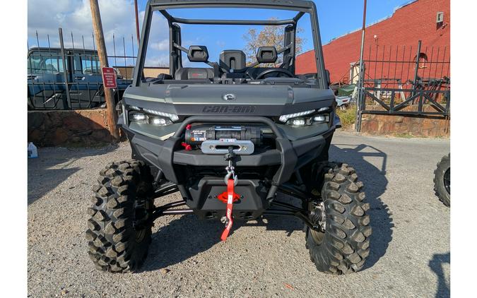 2026 Can-Am DEFENDER XMR HD11 1/2 DOORS