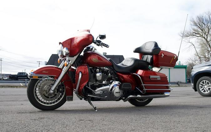 2012 Harley-Davidson® FLHTC Electra Glide Classic 103