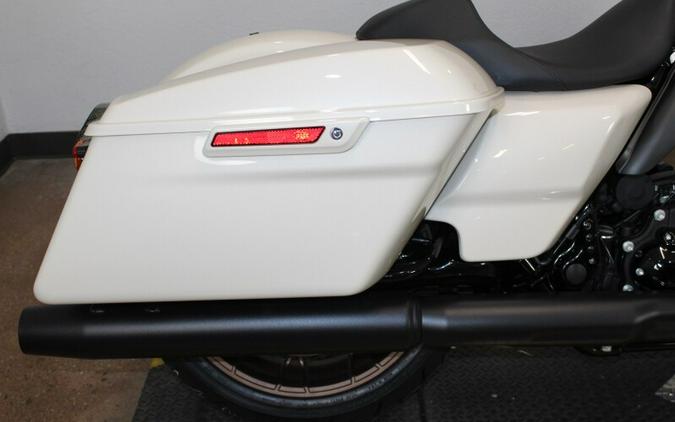 Harley-Davidson Road Glide ST 2023 FLTRXST 84360792 WHITE SAND PRL