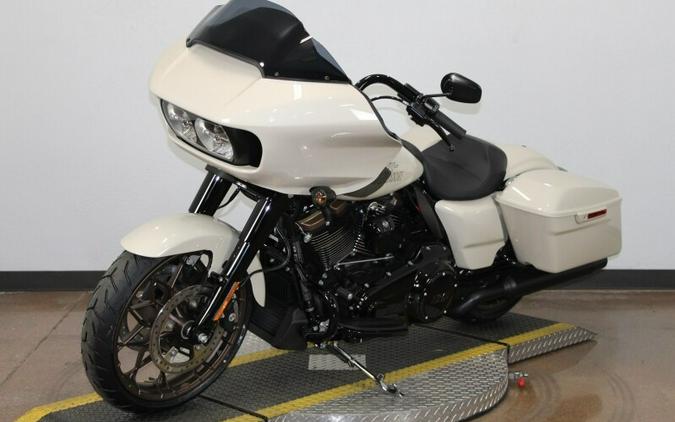 Harley-Davidson Road Glide ST 2023 FLTRXST 84360792 WHITE SAND PRL