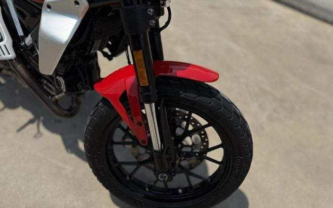 2024 Ducati Scrambler Icon (2G) Red