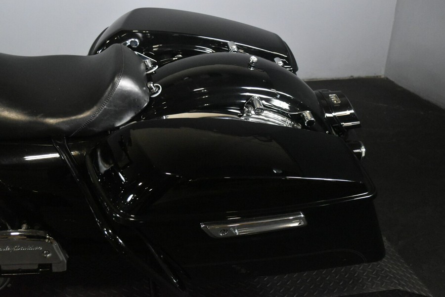 2015 Harley-Davidson Road King Classic