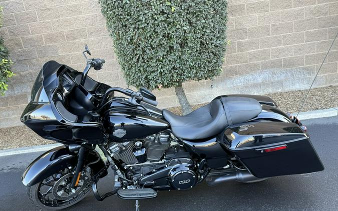 FLTRXS 2023 Road Glide® Special