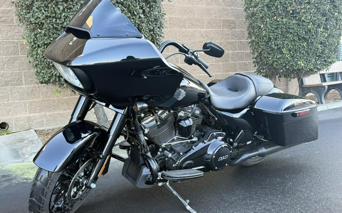 FLTRXS 2023 Road Glide® Special