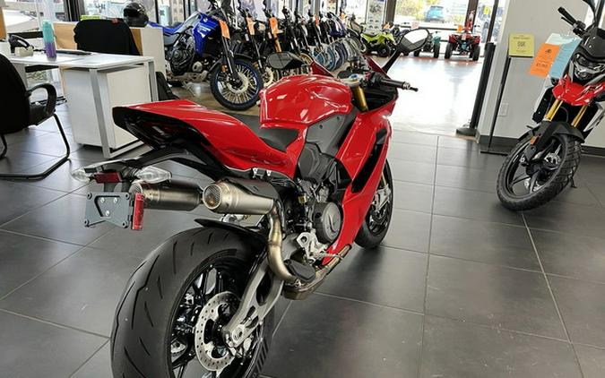 2025 Ducati Panigale V2 S