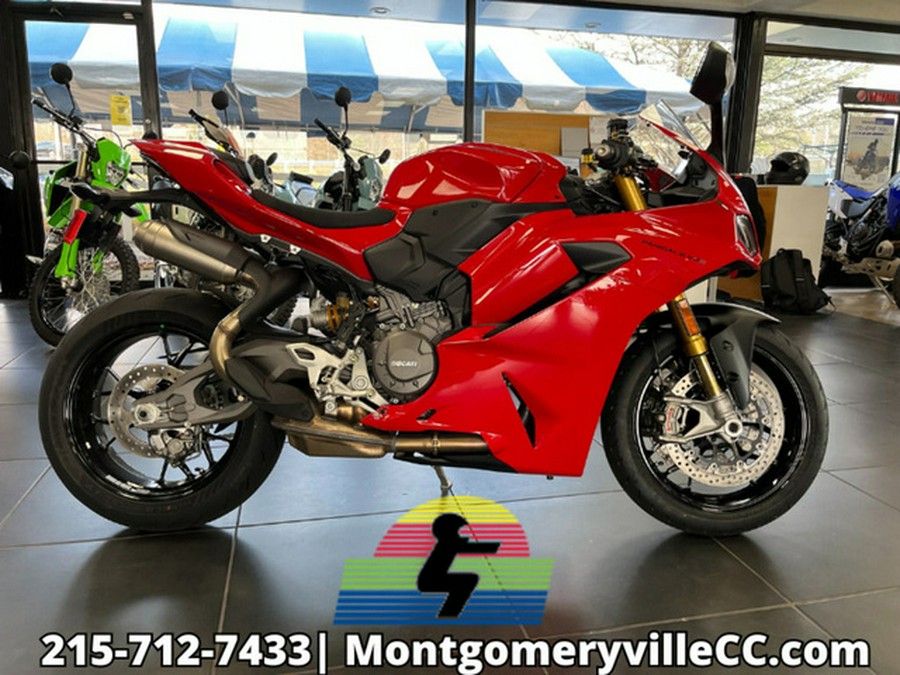 2025 Ducati Panigale V2 S