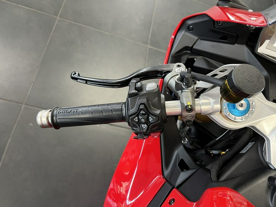 2025 Ducati Panigale V2 S