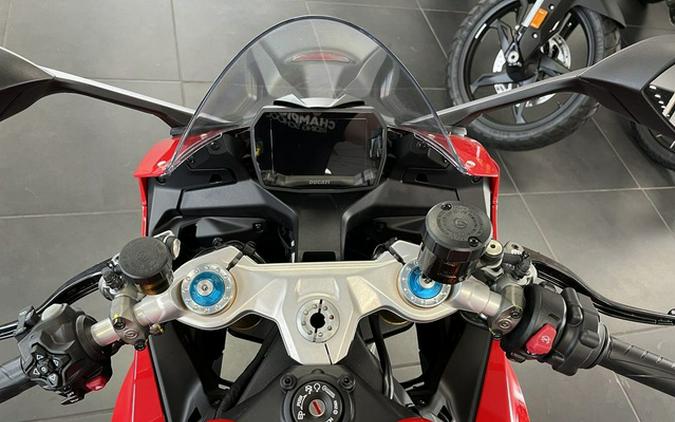 2025 Ducati Panigale V2 S