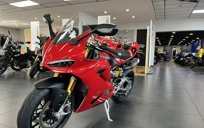 2025 Ducati Panigale V2 S