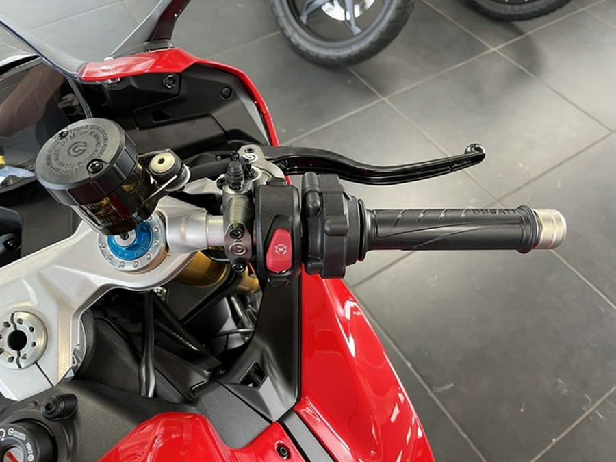 2025 Ducati Panigale V2 S