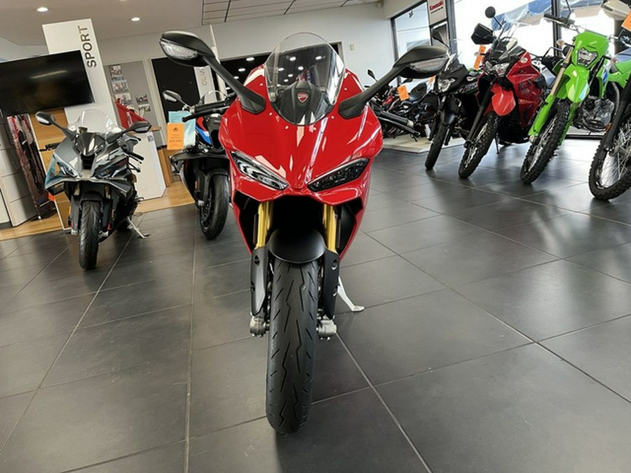 2025 Ducati Panigale V2 S
