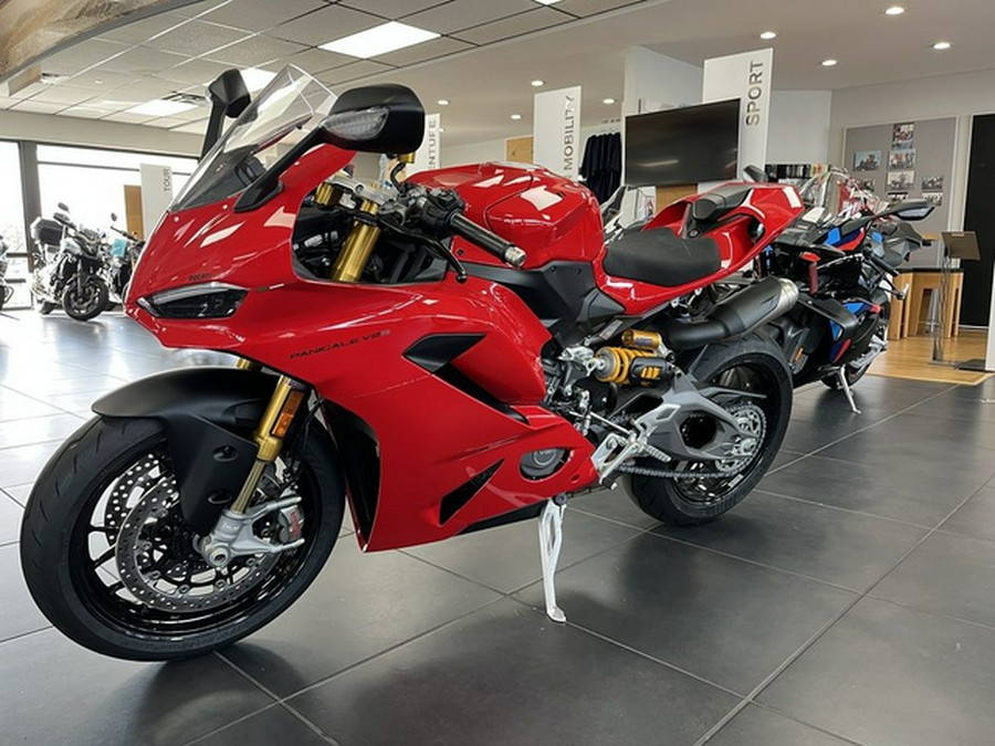 2025 Ducati Panigale V2 S