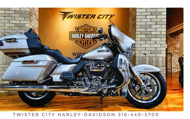 USED 2018 Harley-Davidson® Electra Glide® Ultra Classic®, FLHTCU