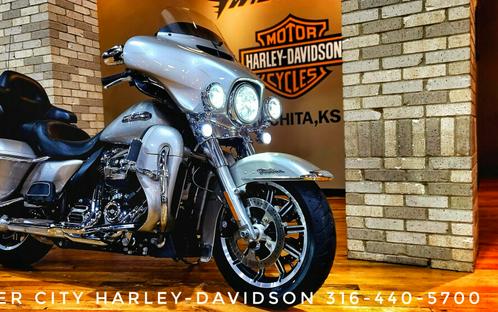USED 2018 Harley-Davidson® Electra Glide® Ultra Classic®, FLHTCU