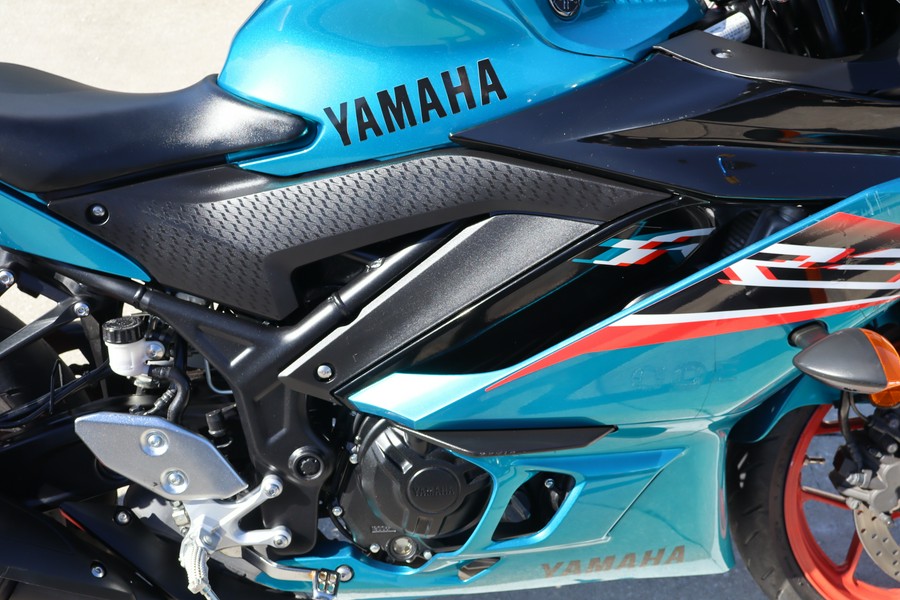2021 Yamaha Motor Corp., USA YZF-R3 ABS