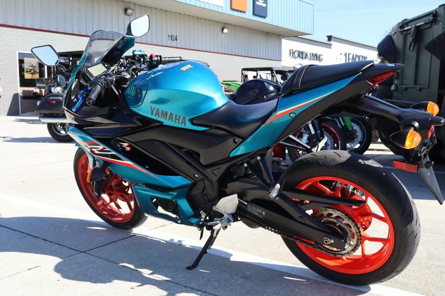 2021 Yamaha Motor Corp., USA YZF-R3 ABS