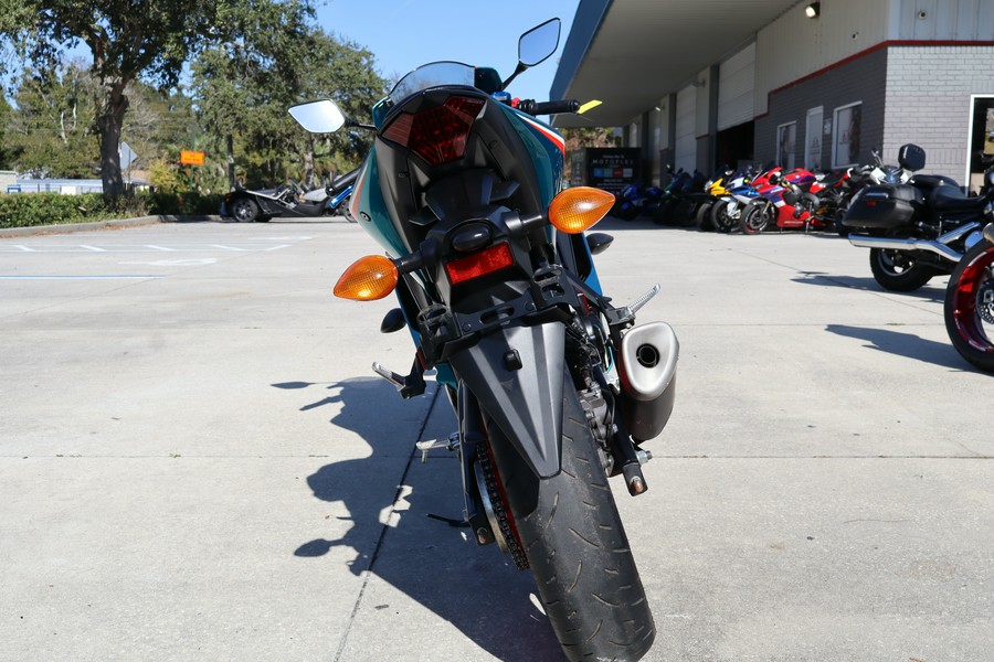 2021 Yamaha Motor Corp., USA YZF-R3 ABS