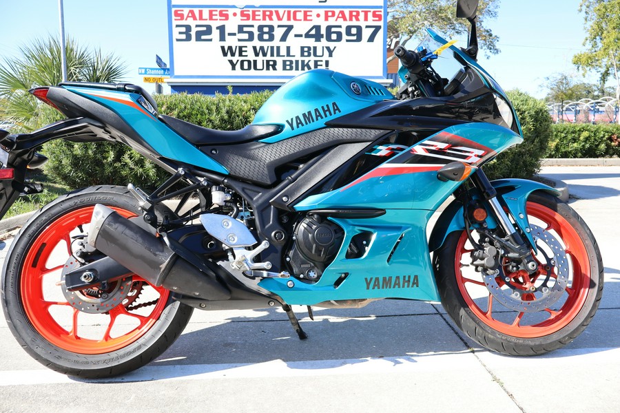 2021 Yamaha Motor Corp., USA YZF-R3 ABS
