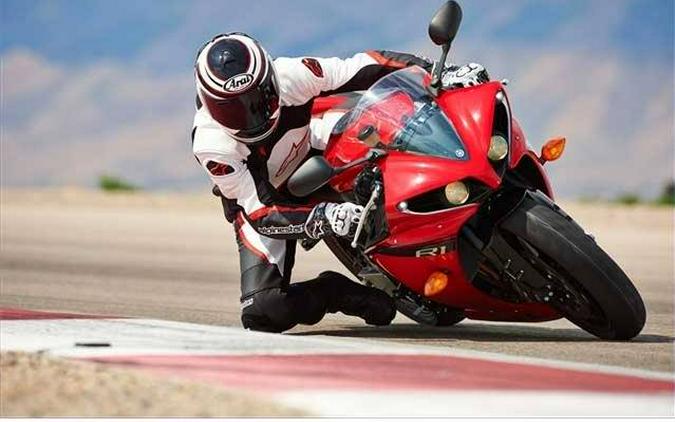 2014 Yamaha Motor Corp., USA YZF-R1