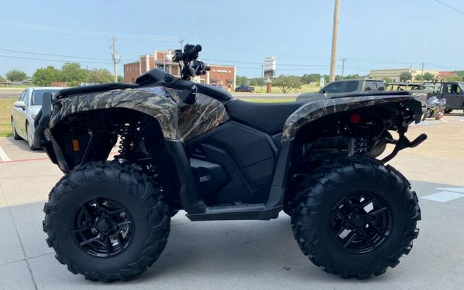 2026 Can-Am Outlander Pro Hunting Edition HD7